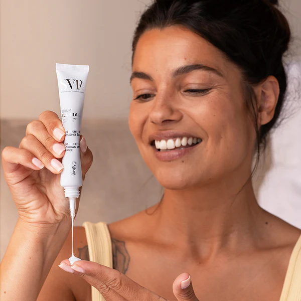 SVR — Clairial Sérum Correcteur Intégral Anti-Taches Éclat 30 ml – Image 2