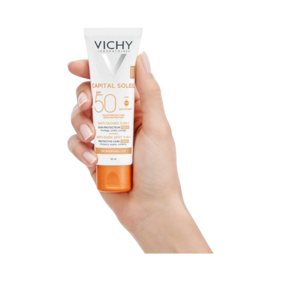 VICHY — Capital Soleil Soin Anti-Taches Teint 3-en-1 SPF50+ 50 ml – Image 2