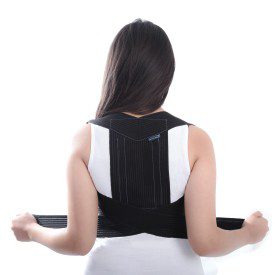 Redresse-dos Orthomed en position — correction posture